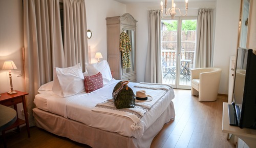 Habitación doble, accesible para personas con discapacidad, baño privado (Chambre « Coeur »)