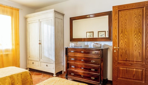 Apartamento familiar, 2 habitaciones, balcón, vistas al jardín