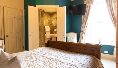 Luxury Double Room, Ensuite (Sycamore)