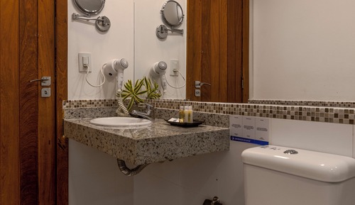 Habitación doble superior, 1 cama doble, balcón, vistas al mar