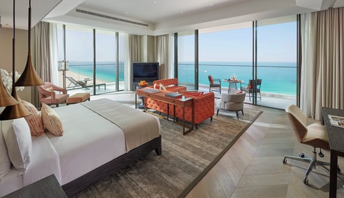 Suite (Mandarin Sea Front)