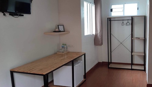 Habitación doble, acceso a la piscina