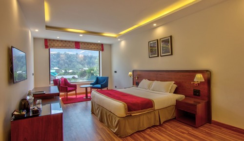 Premier Room