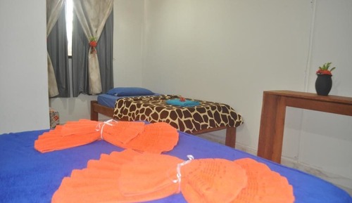 Habitación triple familiar, varias camas, no fumadores