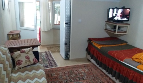 Habitación cuádruple estándar, vistas al jardín