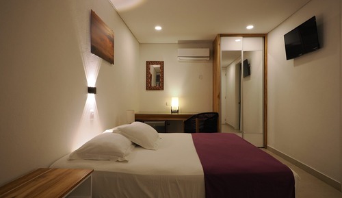 Habitación clásica doble, vistas a la piscina