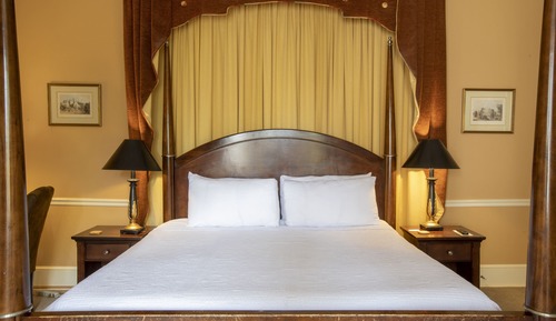 Habitación de lujo, 1 cama de matrimonio grande con sofá cama, no fumadores (204 Stafford)
