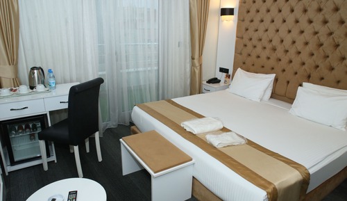 Junior Suite Room