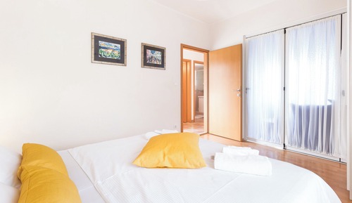 Apartamento (Apartments Lotea - Two-Bedroom Apartm)