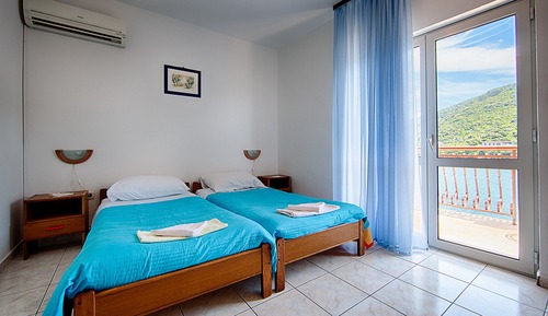 Apartamento, 1 habitación, balcón, vistas al mar (5 -2nd Floor)