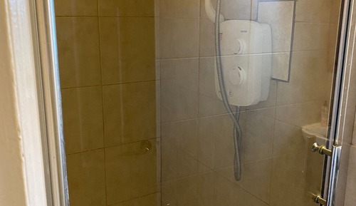 Habitación Confort doble, baño compartido (1)