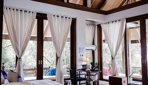 Suite presidencial, vistas al mar (Azure)