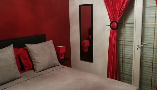 Habitación doble, vistas al parque (Rouge)