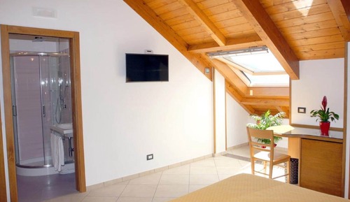 Habitación triple, varias camas (Campora)