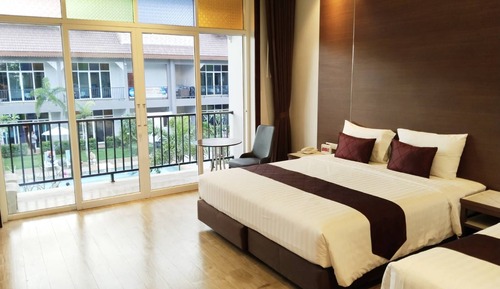 Habitación triple Deluxe