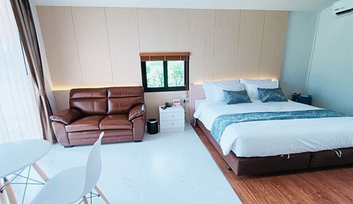 Grand Southern Family Suite Villa