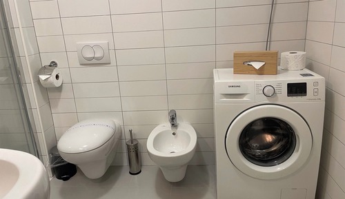 Studio Apartment 130m from main building