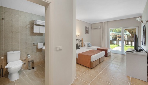 Habitación familiar, 2 habitaciones, vistas al jardín, en la zona del jardín