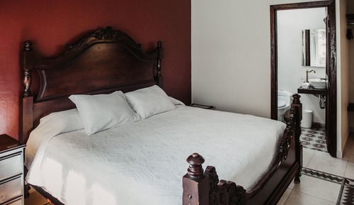 Habitación superior, 1 cama de matrimonio grande, no fumadores, vistas a la ciudad