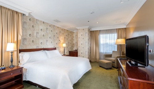 Suite junior, 1 cama de matrimonio grande, vistas a la ciudad