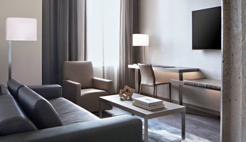 Habitación, 1 cama de matrimonio grande con sofá cama, vistas a la ciudad