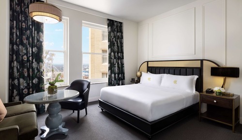 Habitación Deluxe, 1 cama de matrimonio grande, vistas a la ciudad