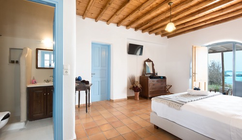Habitación superior, planta baja (9 - Dafni)