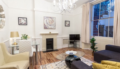 Classic Apartment, Private Bathroom