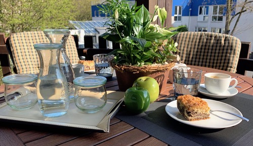 Apartamento de lujo, 2 habitaciones, no fumadores, balcón