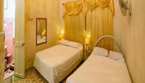 Habitación triple, varias camas, no fumadores