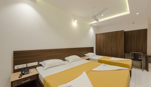 Habitación triple, varias camas, no fumadores