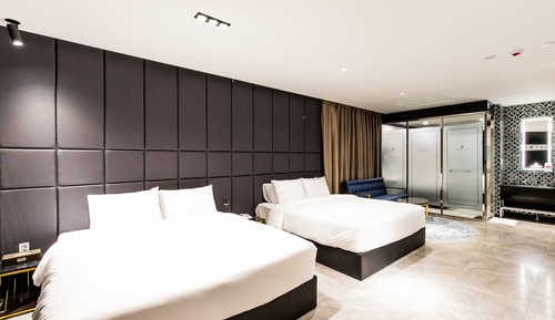 Suite Estudio Business