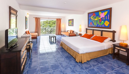 Habitación Deluxe doble, 2 camas dobles, balcón, vistas al mar