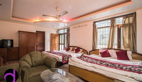 Habitación familiar, varias camas