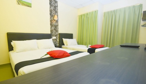 Habitación triple Premier, varias camas, no fumadores