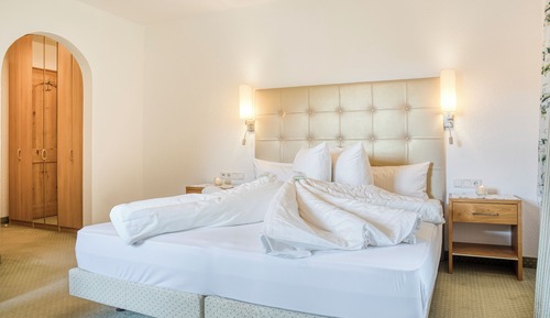 Habitación familiar (2 Adults + 2 Kids)