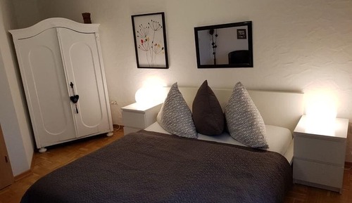 Habitación doble, baño privado (im Apartment Deluxe)