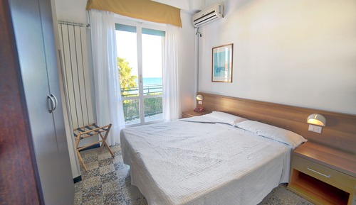 Habitación cuádruple estándar