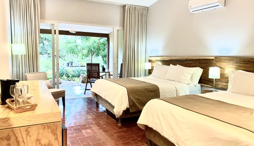 Habitación Deluxe doble, 2 camas de matrimonio