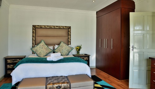 Habitación, baño compartido (Zambezi Queen)