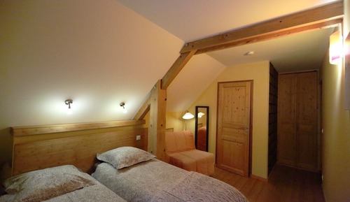 Habitación estándar con 1 cama doble o 2 individuales (Ambre)