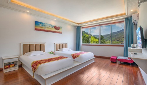 Habitación superior con 2 camas individuales