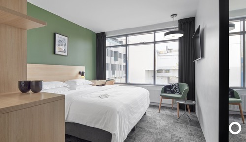 Habitación estándar con 1 cama doble o 2 individuales