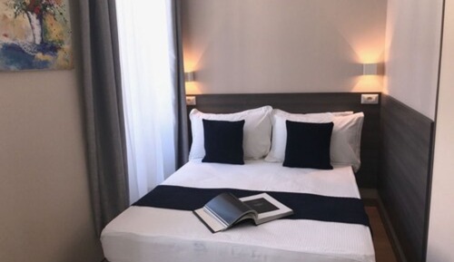 Habitación con 1 cama doble o 2 individuales