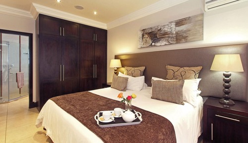 Habitación estándar con 1 cama doble o 2 individuales