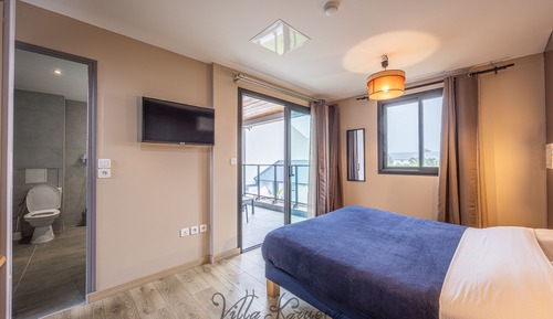 Habitación Confort doble, baño privado, vistas a la montaña