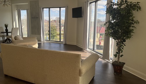 Suite, 1 cama de matrimonio grande con sofá cama