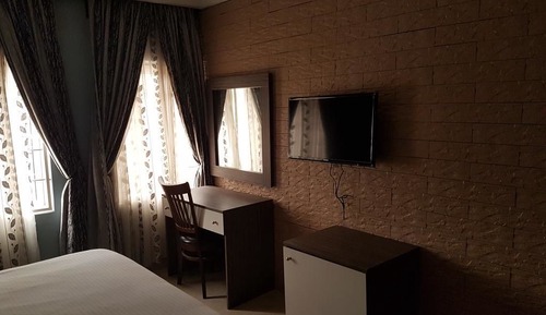 Suite estándar, 1 habitación, vistas a la ciudad