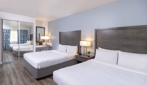 Suite, cocina básica, vistas al mar