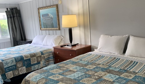 Cabaña básica, 2 camas de matrimonio, cocina básica